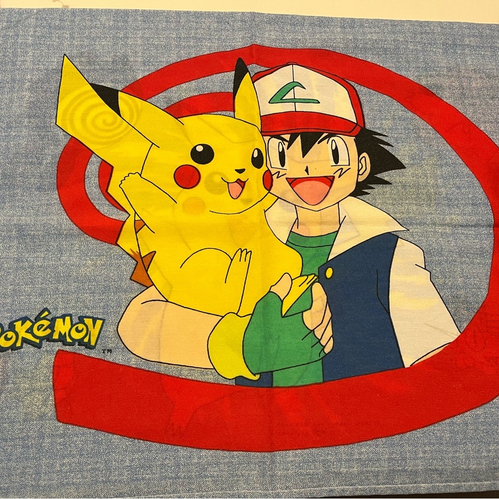 Vibrant Pokemon Pikachu and Ash vintage 1995 pillowcase set